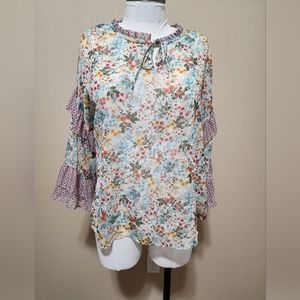 WT34.  a.n.a ladies top